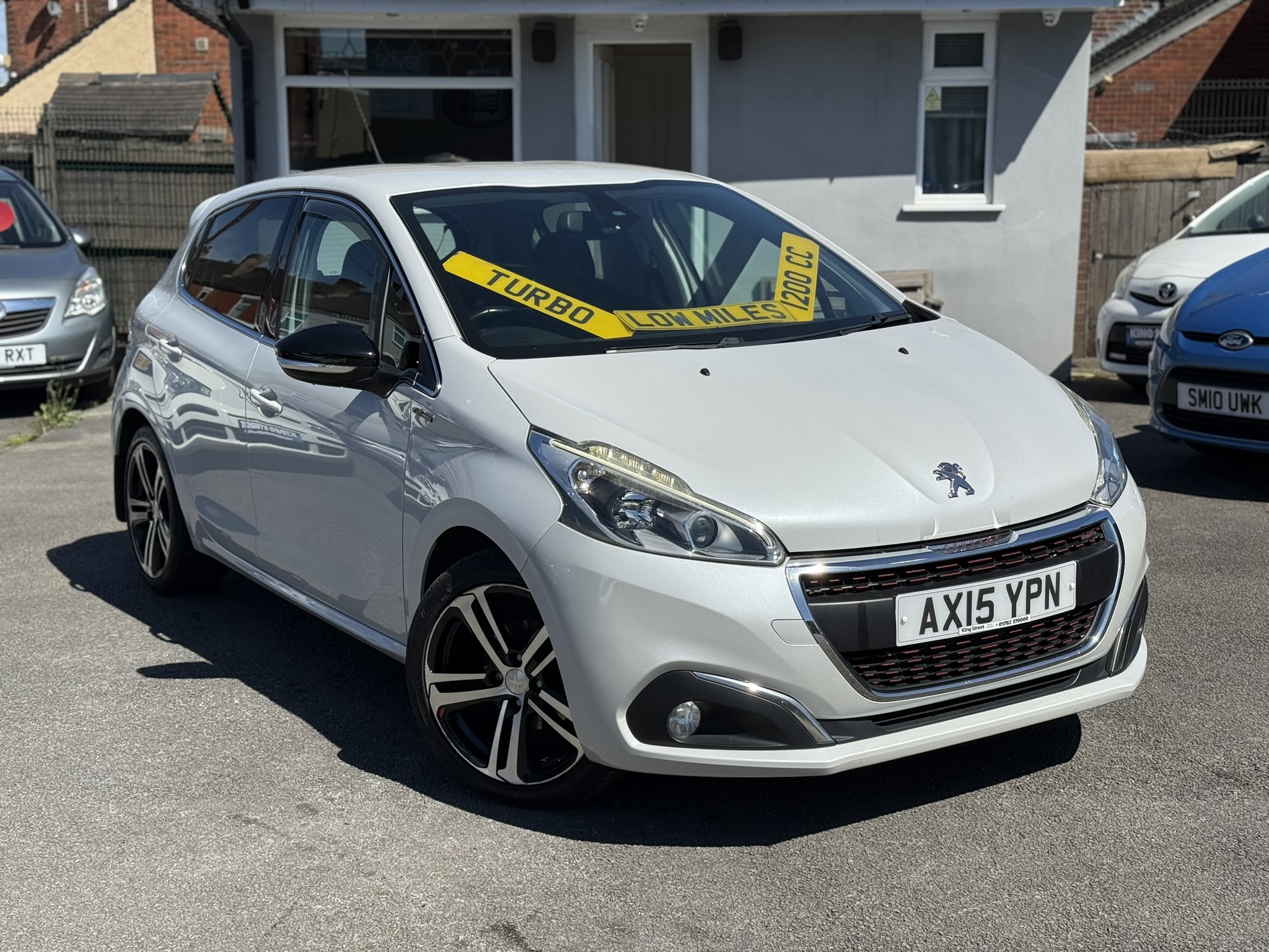 2015 Peugeot 208