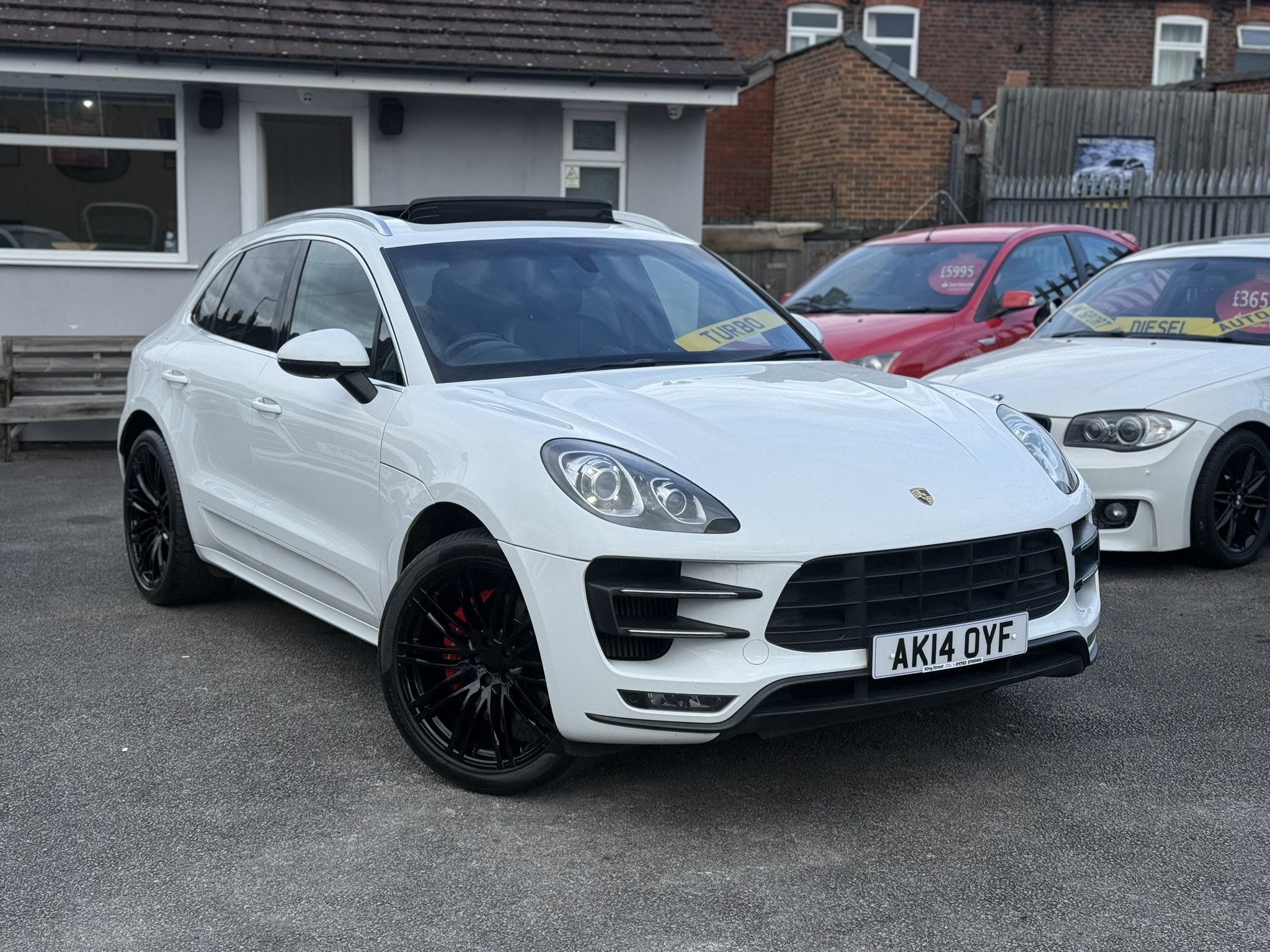 2014 Porsche Macan